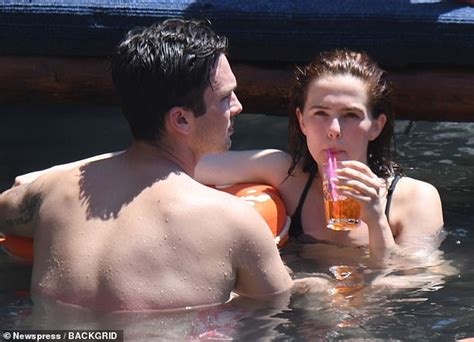 Daily Mail Online Ischia Global Festival Zoey Deutch Is A
