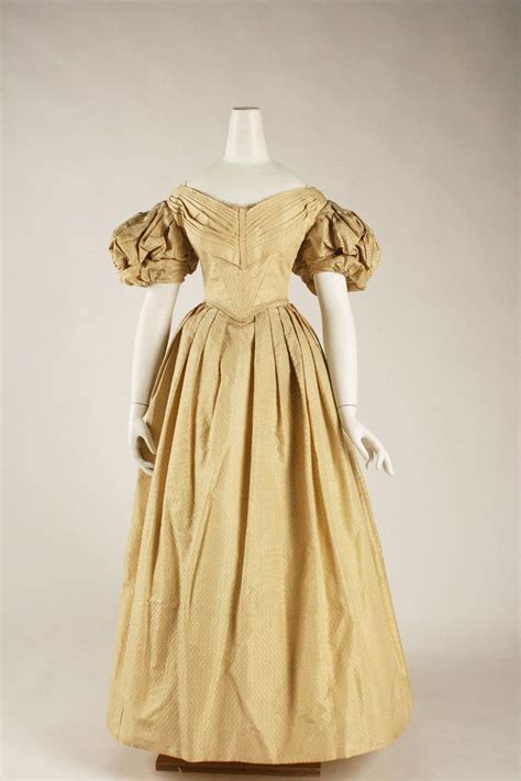 1830 ые 1830s Fashion Art Dress Historical Dresses