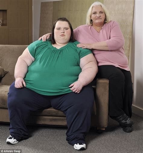 georgia davis 17 became britain s fattest teen after losing 14 stone
