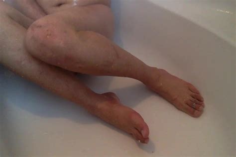 Gorgeous Male Feet With Toe Rings In Shower Gay Porn 45