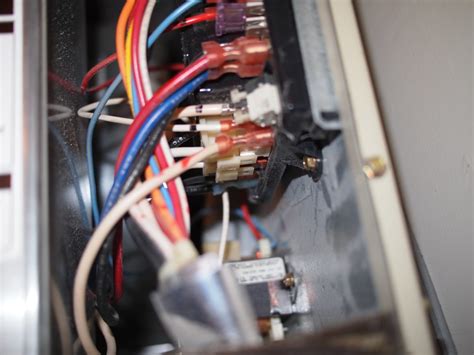 alexs blog repairing  hkfz furnace control board