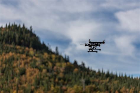 autonomous drones      faster   mit autoevolution