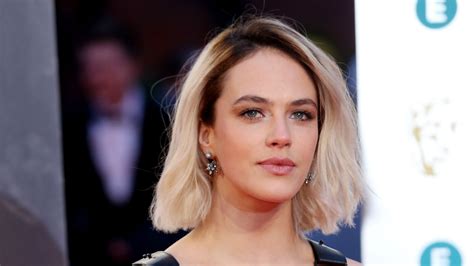 Jessica Brown Findlay Talks About Her Struggles With An