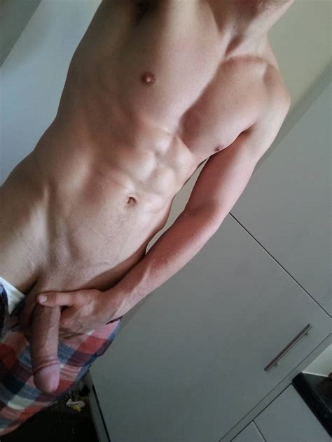 beautiful muscle queerclick