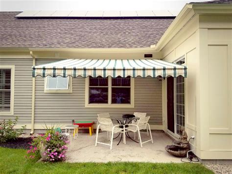 nuimage awnings pro series  retractable patio awning  shown   scalloped valance
