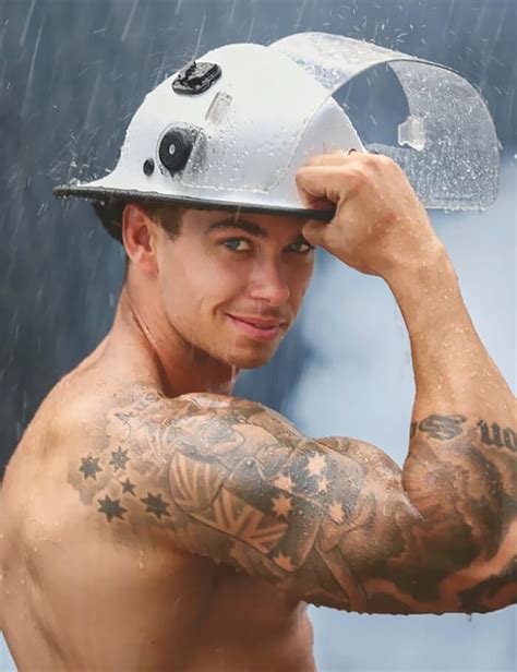 2018 australian firefighters calendar featuring hot dudes