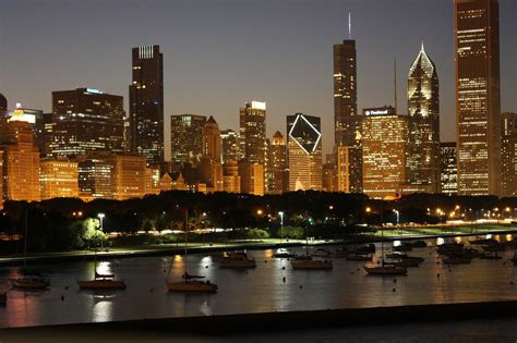 beautiful places   usa chicago skyline pictures chicago tourist chicago