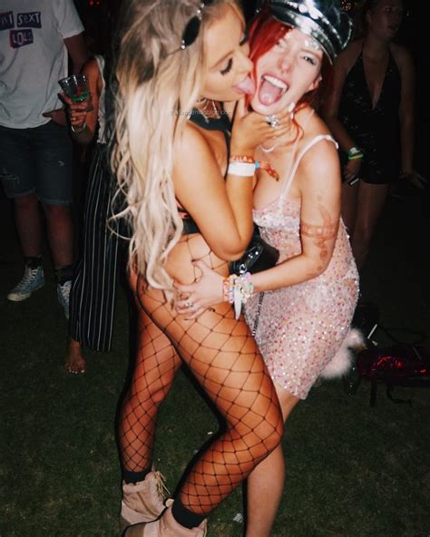 Tana Mongeau And Bella Thorne Lesbian Kisses 3 Pics