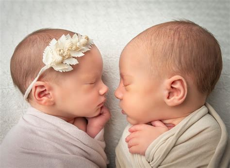 twins newborn photography newborn twins pictures
