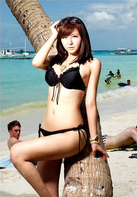gravure city korean race queen ryu ji hye bikini