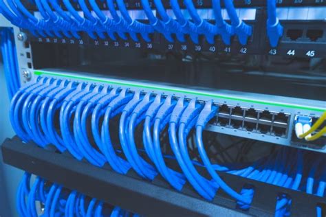 server rack cable management  essentials racksolutions