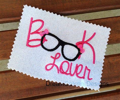 book lover filled embroidery design  creative frenzy