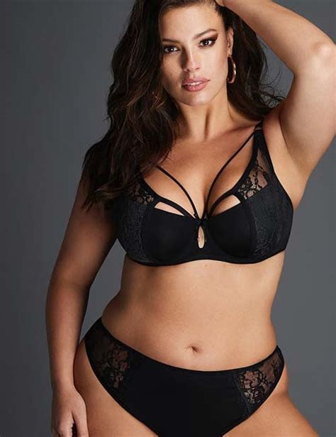 10 Most Famous Plus Size Models In The World