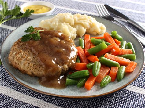 Lamb Rissole Meal With Mash Veg And Gravy Large The Good Meal Co