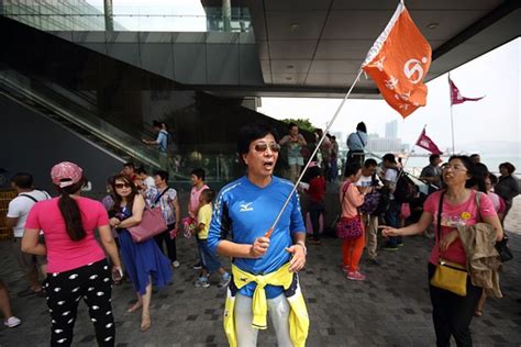 china s tourists set sights beyond hong kong protests