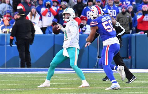 Nfl Hall Of Famer Rips Miami Dolphins Play Calling Vs Buffalo Bills