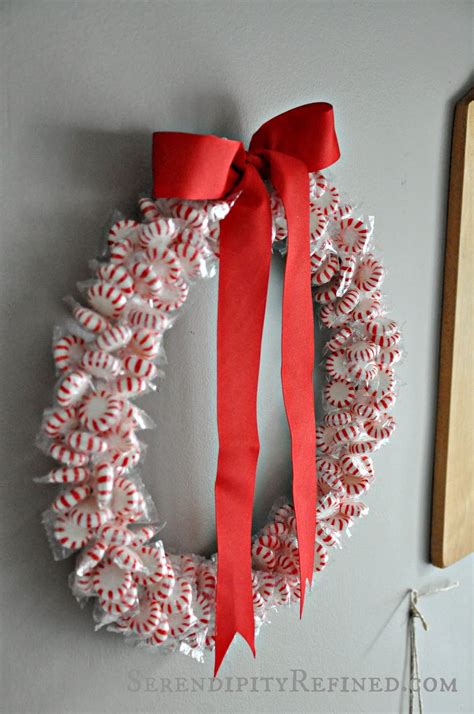 serendipity refined blog diy holiday peppermint wreath