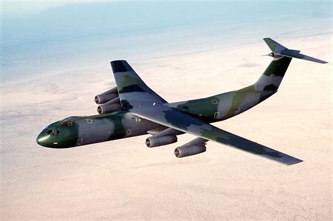 heres      possibly   significant aircraft  history  airlifter design