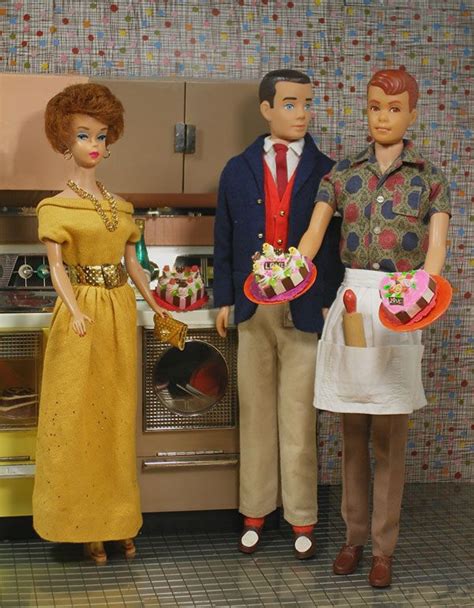 Barbie Ken And Allan In The Deluxe Dream Kitchen By