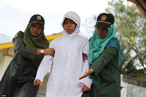 Couple Caned In Indonesia For Violating Sharia Law Daily