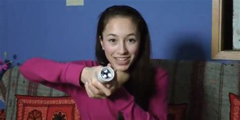 ann makosinski 15 year old invents body heat powered flashlight video