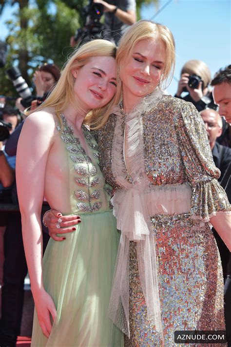 Elle Fanning Flaunts Sideboob In Green Dress For The How
