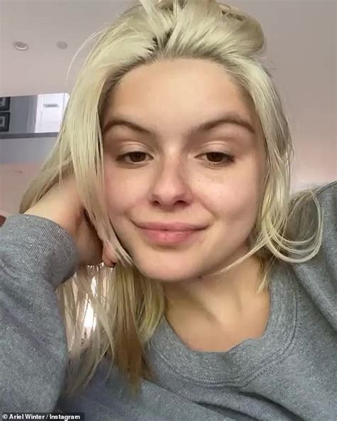 ariel winter flaunts her freckles in makeup free selfie as she promotes