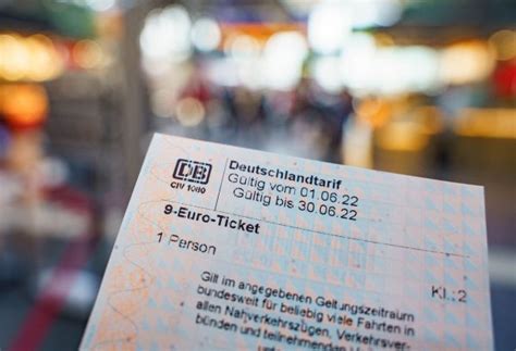 nicht vergessen  euro ticket zum monatswechsel neu kaufen servicethema reise tourismus lzde