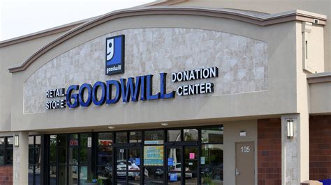 shop  goodwill   money todaycom