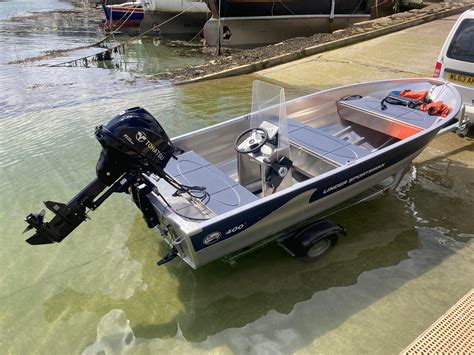 linder sportsman    cornwall boats  outboards