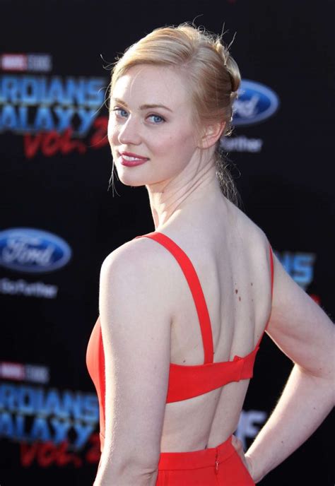 33 deborah ann woll hot bikini pictures are shows her sexy feet and body