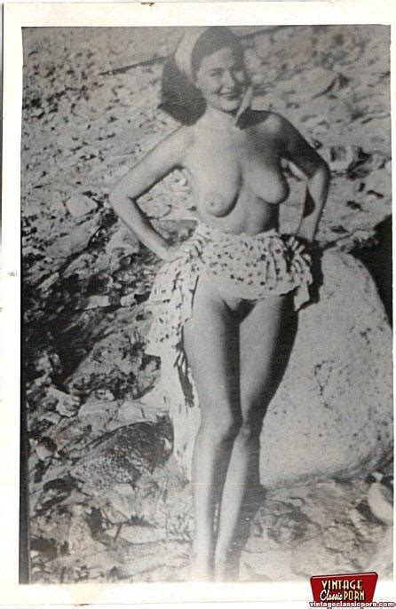 pinkfineart vintage 40s outdoor girls from vintage classic porn