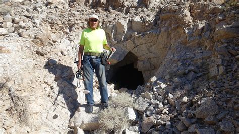 arizona gold prospecting hunting california gold rush miner
