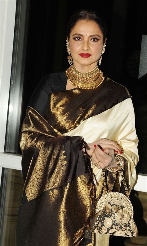 Birthday Special These 9 Pictures Of Rekha Prove That She S The