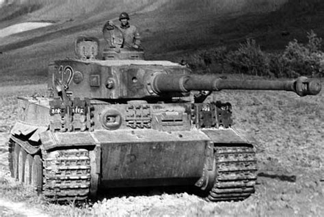 Wwii German Tanks Panzer Vi Tiger And Sturmpanzer Vi Tiger