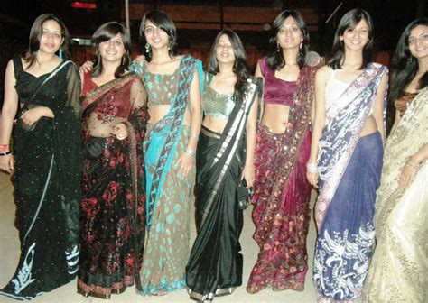 Real Life Girls Navel Sarees Hot Indian Navels