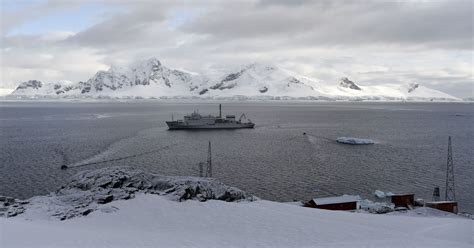 report melting antarctic ice  add ft  global sea levels