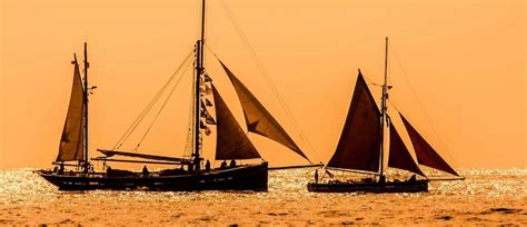 We Love Beautiful Classic Boats And Tall Ships Classic Sailing