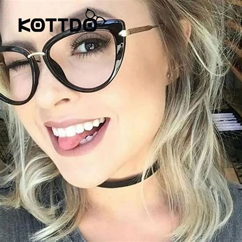 Metal Eyewear Cat Eye Frames Eye Glasses Women Trendy Designer Glasses