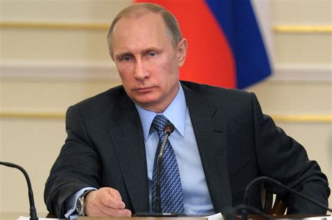 putin tells russia s billionaires to ‘pay taxes in our