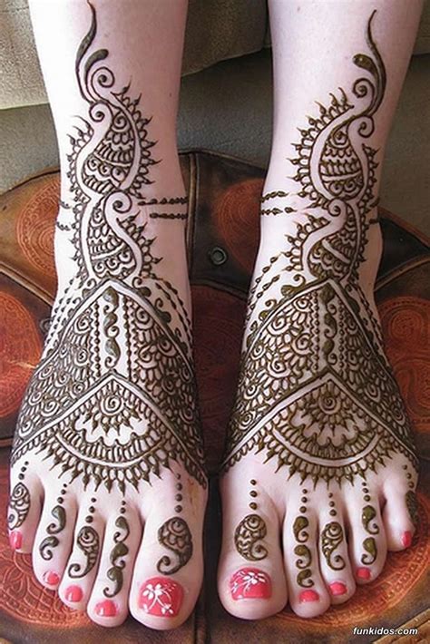 bridal henna feet foot henna pakistani mehndi designs legs mehndi
