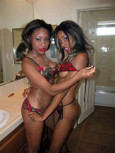 black amateurs naked sexy black girls undressing and playing in the shower