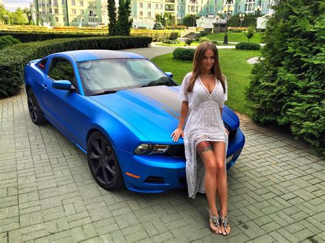 Fond D écran Bleu Ford Mustang Shelby Voitures Musculaires Femmes