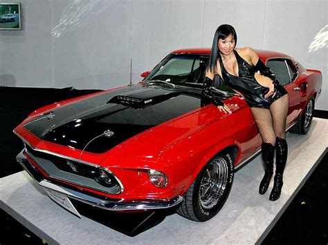 Hq Wallpapers Hot Girl With Cars