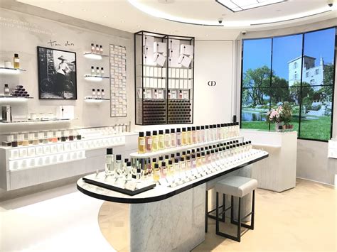 christian dior invests in fragrance industry with perfume only boutique