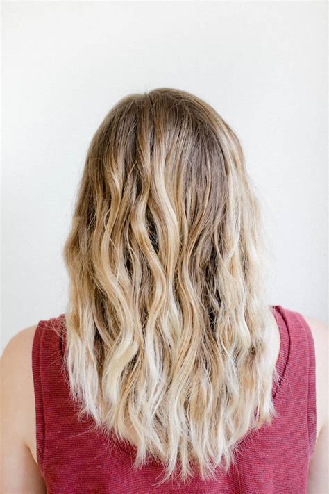 how to get effortless beachy waves overnight hello glow