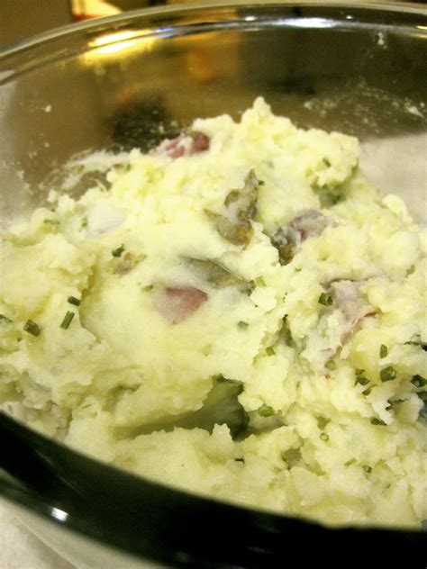 roasted garlic mashed potatoes crazy cooking challenge catz in the