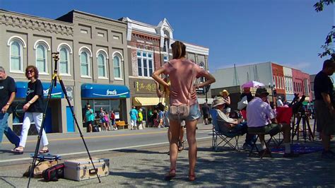 downtown sweetwater tennessee video  youtube