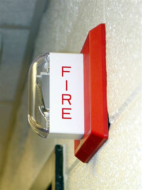 fire alarm system wikipedia