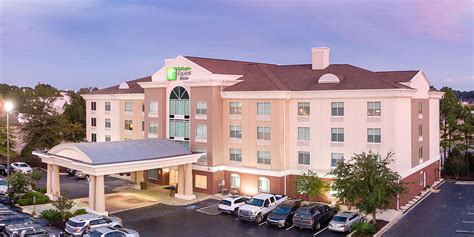 Holiday Inn Express And Suites Columbia Exterior Daytime Rohm Group